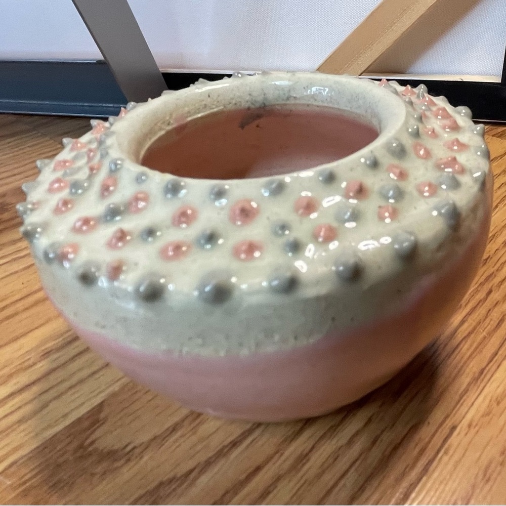 Sweet Little Handmade Mini Coin Catch that looks like a sugary cake doughnut